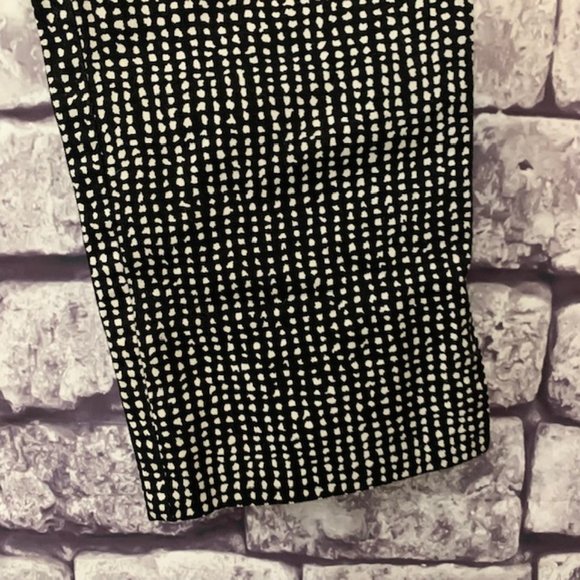 Banana Republic Ankle Pants Size 4P - Picture 4 of 10